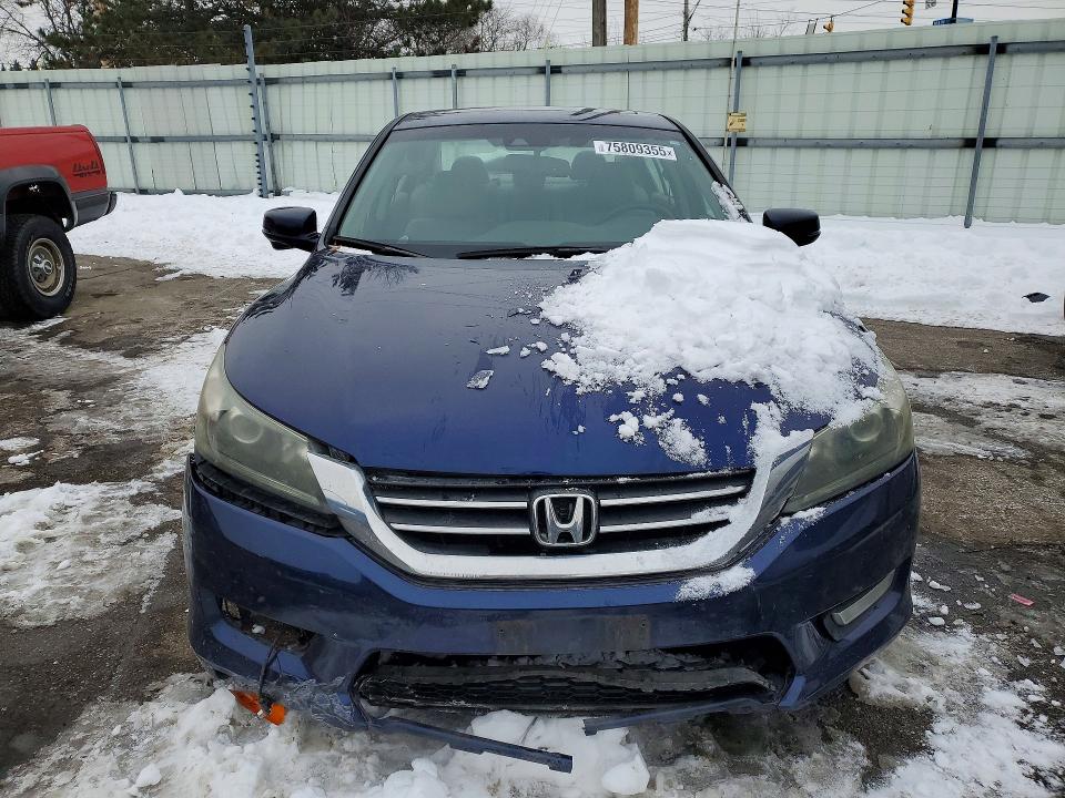 Photo 5 from auction – 2013 HONDA ACCORD with VIN 1HGCR2F86DA055078