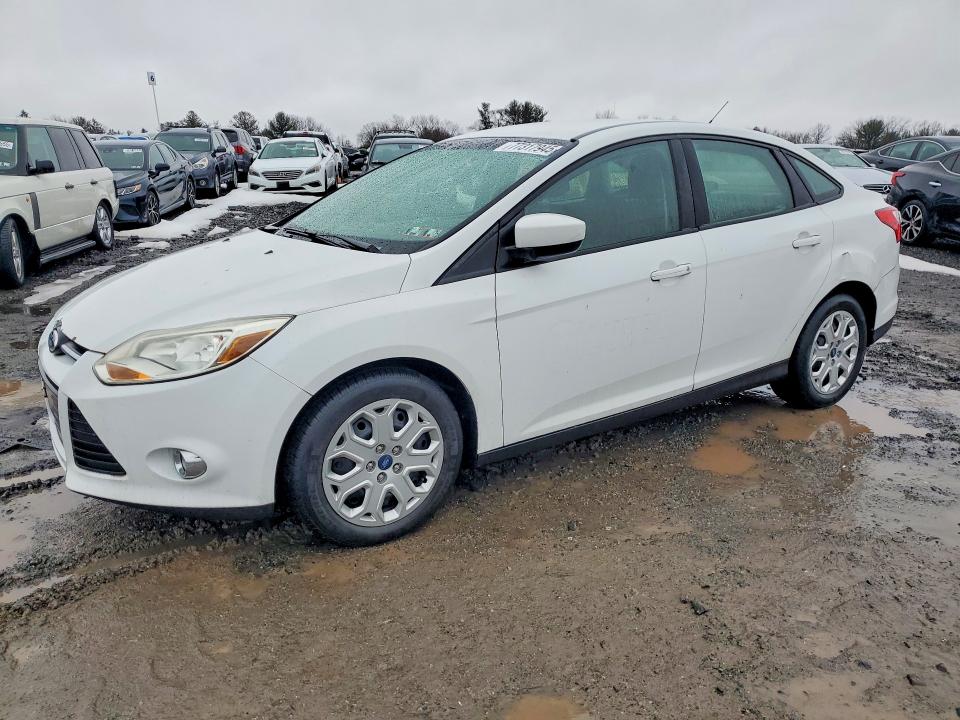 FORD FOCUS 2012 with VIN 1FAHP3F2XCL177589 - Photo from auction