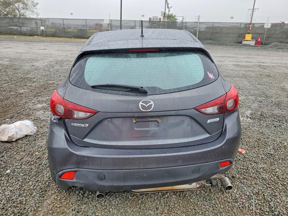 Photo 6 from auction – 2016 MAZDA 3 with VIN JM1BM1L79G1349741