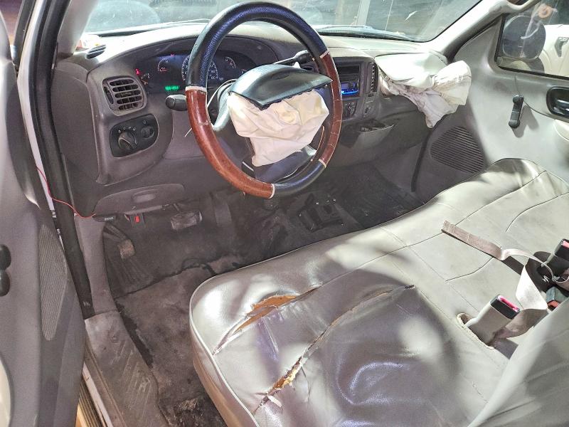Photo 8 from auction – 2000 FORD F150 with VIN 2FTZF1728YCA40835
