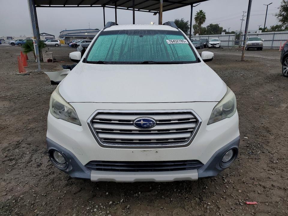 Photo 5 from auction – 2015 SUBARU OUTBACK 2. with VIN 4S4BSAJC9F3351803