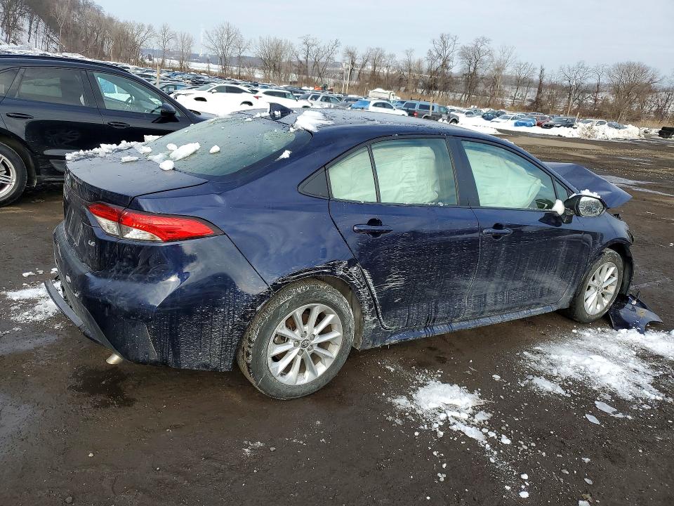Photo 3 from auction – 2021 TOYOTA COROLLA LE with VIN JTDVPMAE2MJ161050