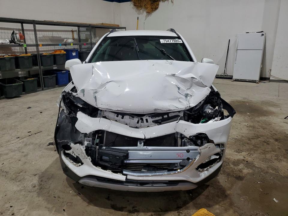 Photo 5 from auction – 2019 CHEVROLET TRAX with VIN 3GNCJLSB8KL306077