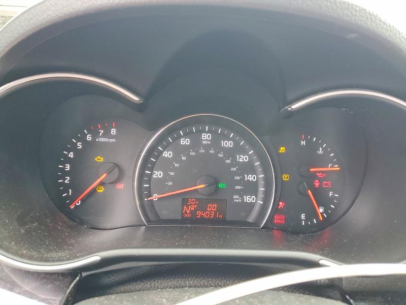 Photo 9 from auction – 2014 KIA SORENTO with VIN 5XYKT4A63EG492938