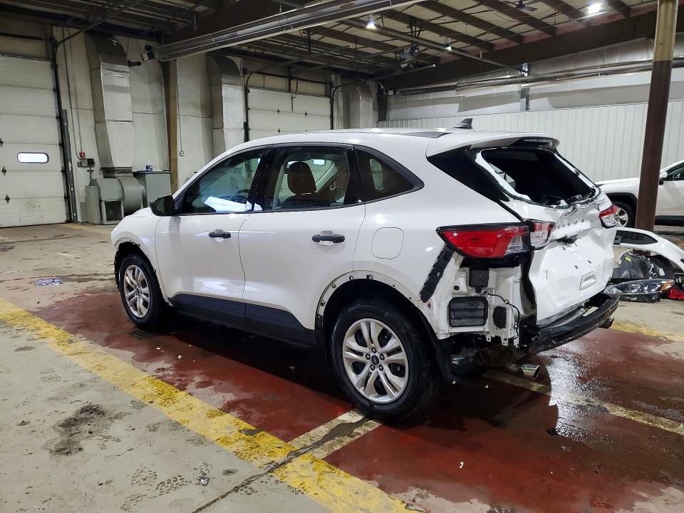Photo 2 from auction – 2022 FORD ESCAPE with VIN 1FMCU0F65NUA63684