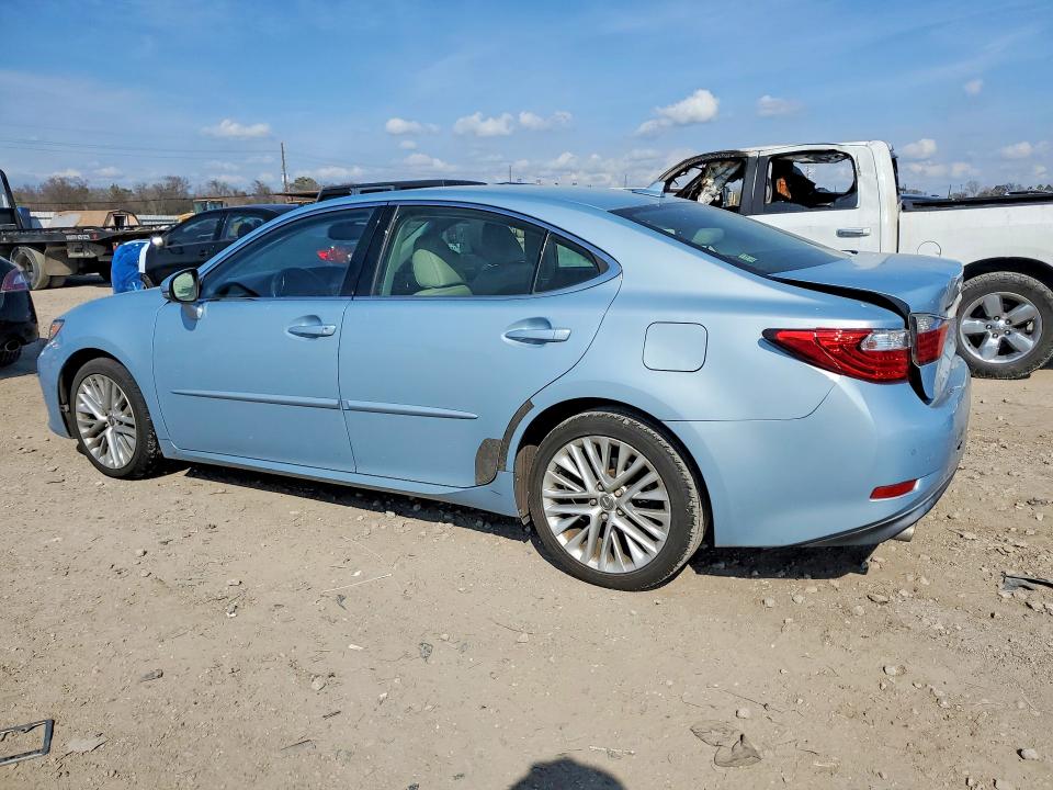 Photo 2 from auction – 2013 LEXUS ES 350 with VIN JTHBK1GGXD2044687