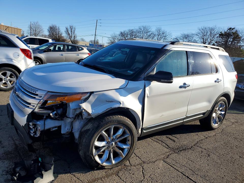 FORD EXPLORER 2013 with VIN 1FM5K8D86DGA70478 - Photo from auction