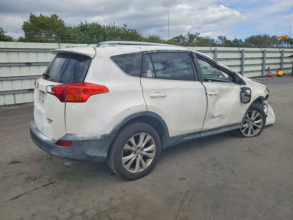 Photo 3 from auction – 2014 TOYOTA RAV4 LIMIT with VIN 2T3DFREV7EW178354