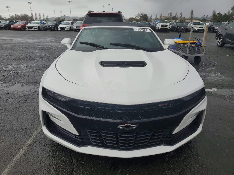 Photo 5 from auction – 2019 CHEVROLET CAMARO with VIN 1G1FH3D74K0140737