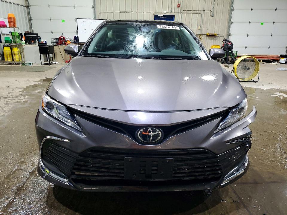 Photo 5 from auction – 2024 TOYOTA CAMRY XLE with VIN 4T1F11BK2RU116586