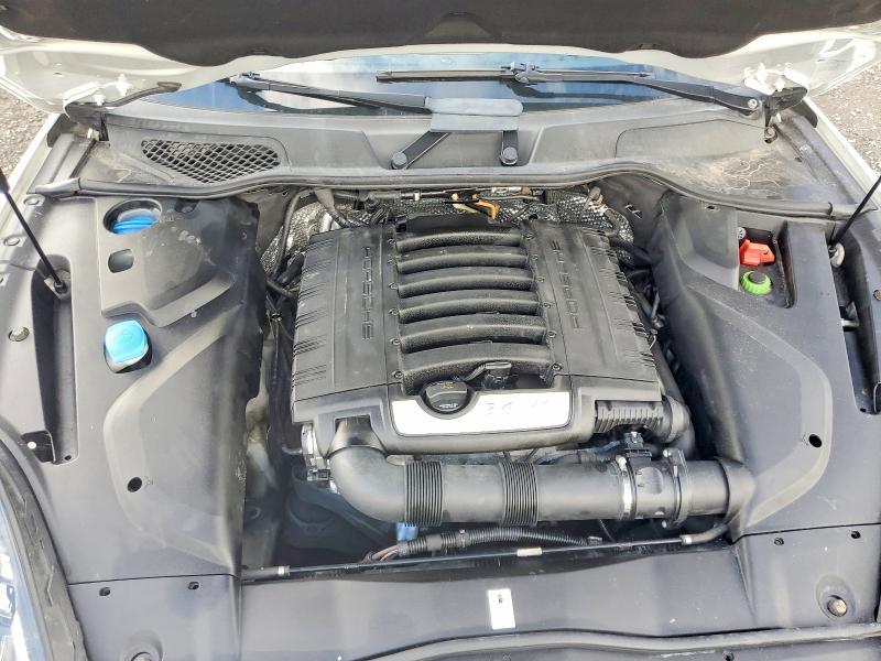 Photo 12 from auction – 2016 PORSCHE CAYENNE with VIN WP1AA2A21GLA10086