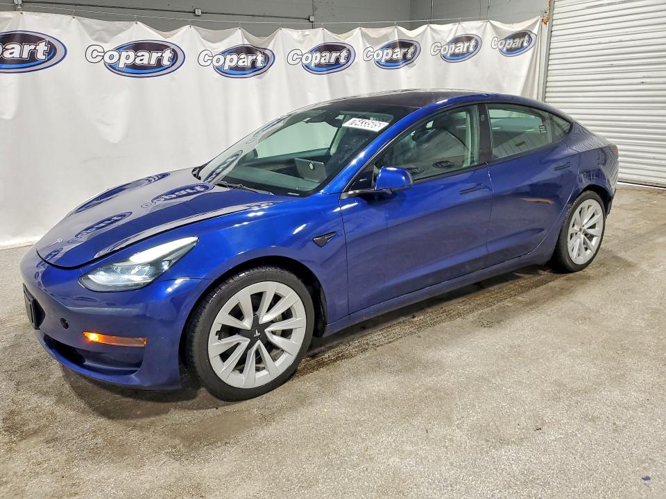 TESLA MODEL 3 2022 with VIN 5YJ3E1EA2NF187370 - Photo from auction