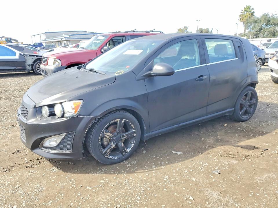 CHEVROLET SONIC 2014 with VIN 1G1JG6SBXE4121631 - Photo from auction