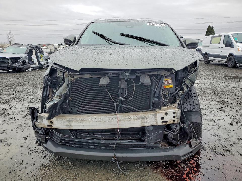 Photo 5 from auction – 2017 TOYOTA HIGHLANDER with VIN 5TDDZRFH2HS451772
