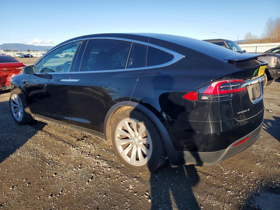 Photo 2 from auction – 2016 TESLA MODEL X with VIN 5YJXCAE24GF007356