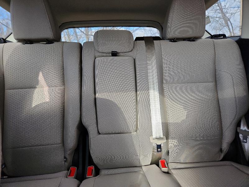 Photo 10 from auction – 2017 FORD ESCAPE with VIN 1FMCU9GD8HUC71516