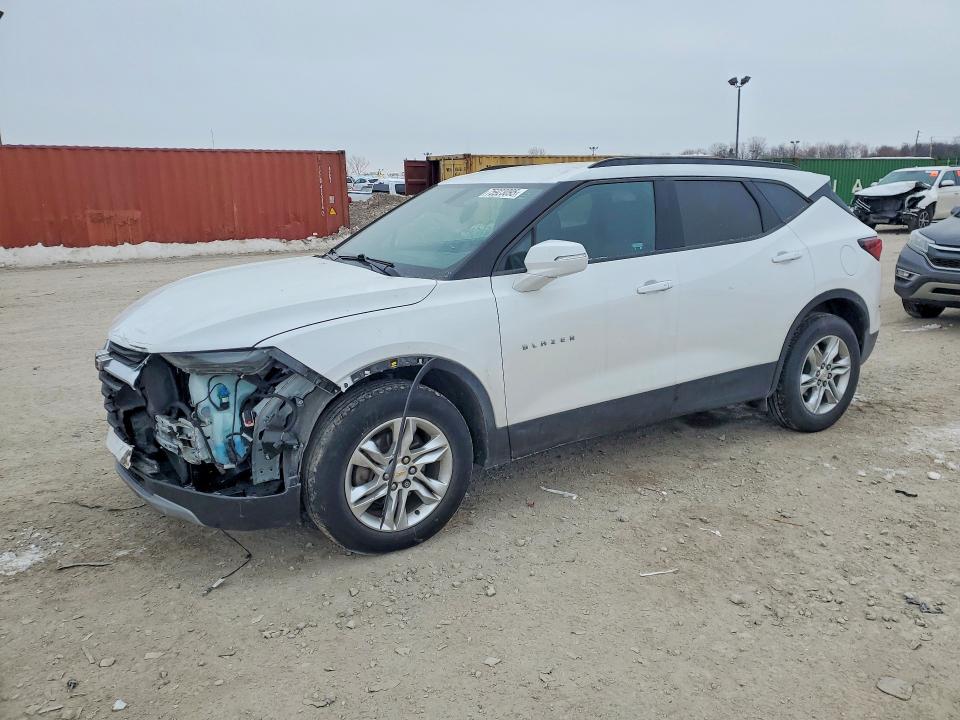 CHEVROLET BLAZER 2020 with VIN 3GNKBCRSXLS698663 - Photo from auction