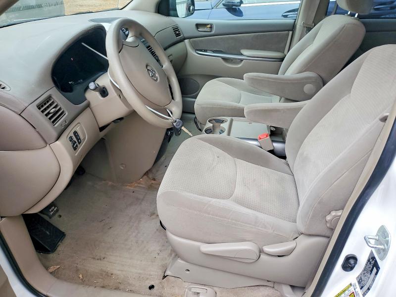 Photo 7 from auction – 2008 TOYOTA SIENNA with VIN 5TDZK23C78S167371