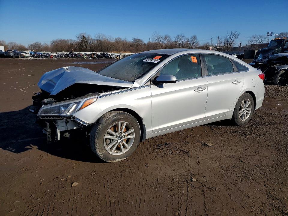 HYUNDAI SONATA 4D 2016 with VIN 5NPE24AF0GH369979 - Photo from auction