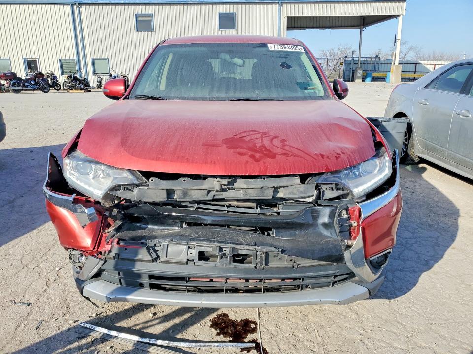 Photo 5 from auction – 2018 MITSUBISHI OUTLANDER with VIN JA4AD3A33JZ040325