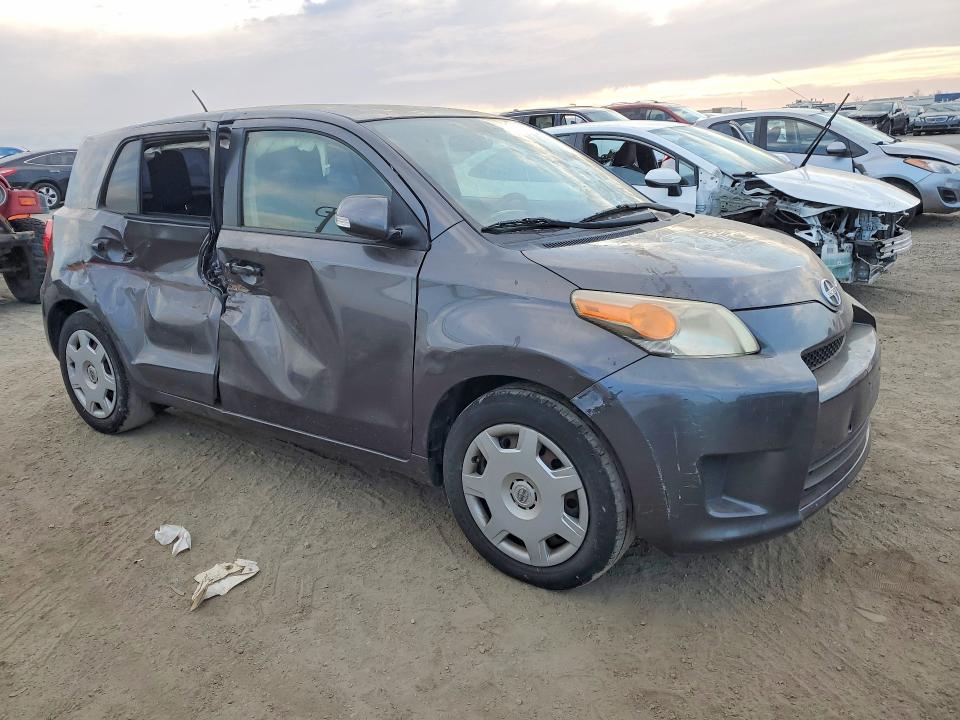 Photo 4 from auction – 2013 TOYOTA SCION XD with VIN JTKKUPB48D1033293
