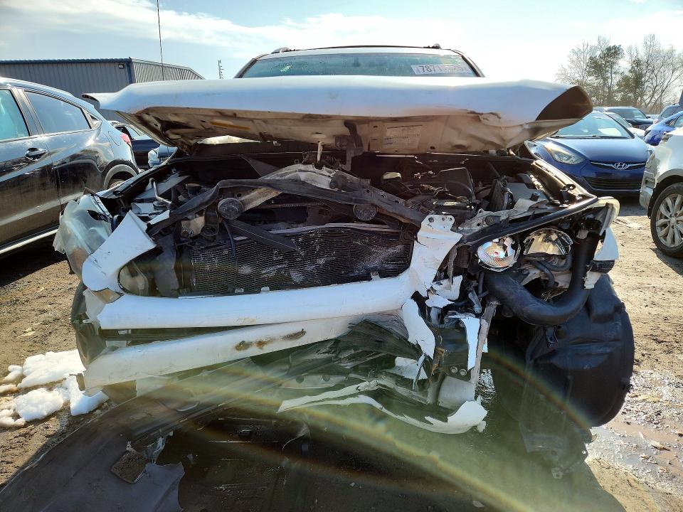 Photo 5 from auction – 2007 TOYOTA RAV4 with VIN JTMZD33V676040420