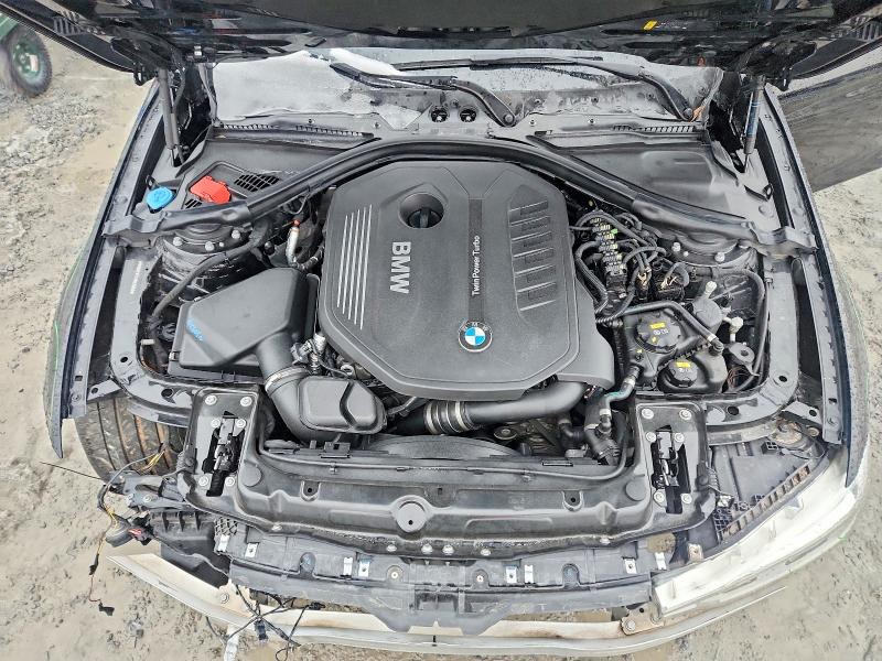 Photo 11 from auction – 2017 BMW 340 with VIN WBA8B3G34HNU35856
