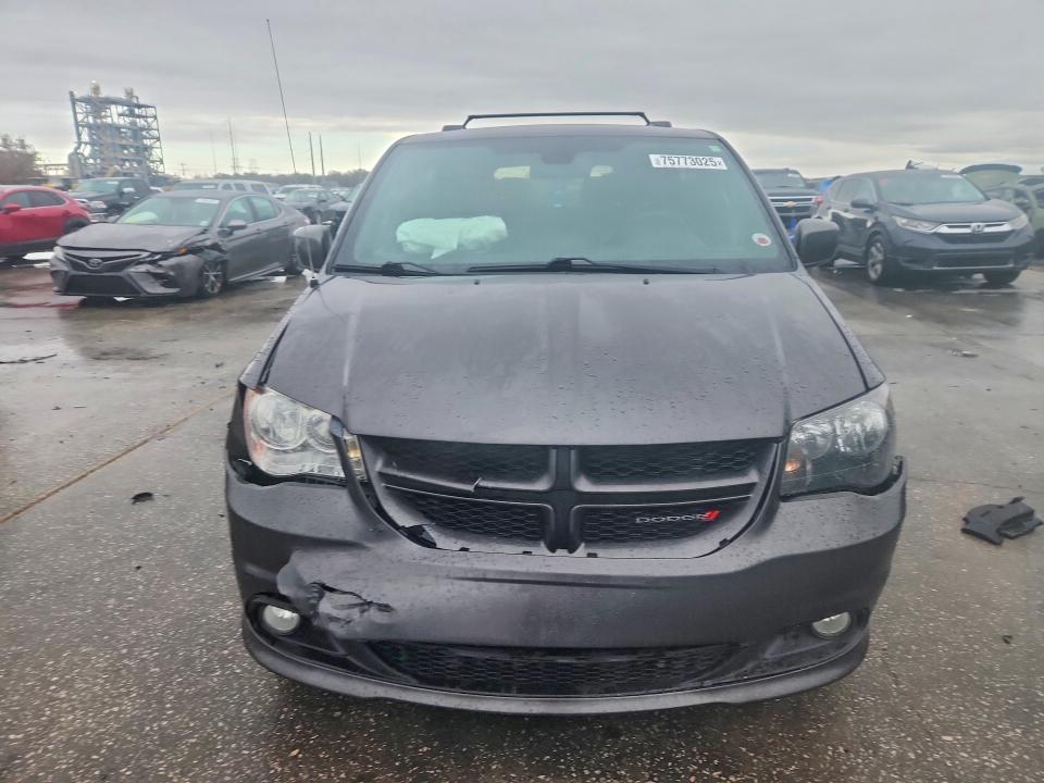 Photo 5 from auction – 2019 DODGE GRAND CARAVAN with VIN 2C4RDGEG9KR726555