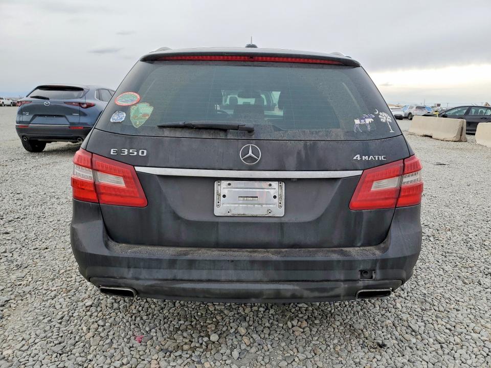 Photo 6 from auction – 2013 MERCEDES-BENZ E with VIN WDDHH8JBXDA665049