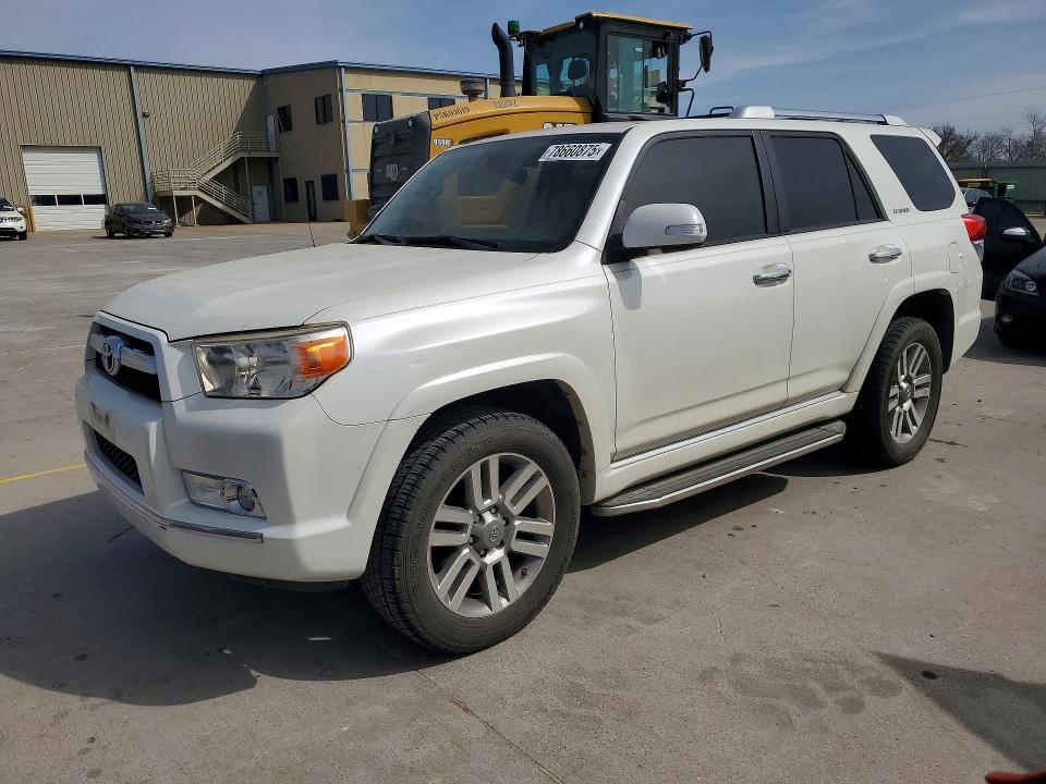 TOYOTA 4RUNNER 2013 with VIN JTEBU5JR6D5122227 - Photo from auction