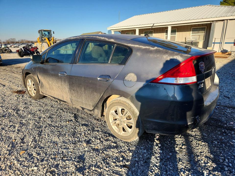 Photo 2 from auction – 2010 HONDA INSIGHT with VIN JHMZE2H79AS028437