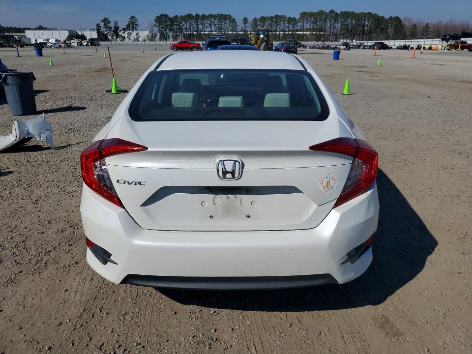 Photo 6 from auction – 2016 HONDA CIVIC EX with VIN 19XFC2F7XGE067109