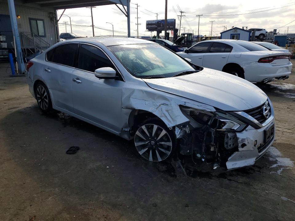 Photo 4 from auction – 2018 NISSAN ALTIMA with VIN 1N4AL3AP1JC175162