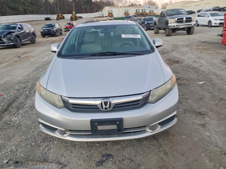 Photo 5 from auction – 2012 HONDA CIVIC with VIN 19XFB2F97CE000465