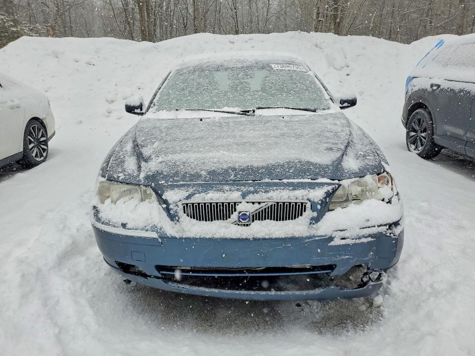Photo 5 from auction – 2005 VOLVO V70 with VIN YV1SW612351512275