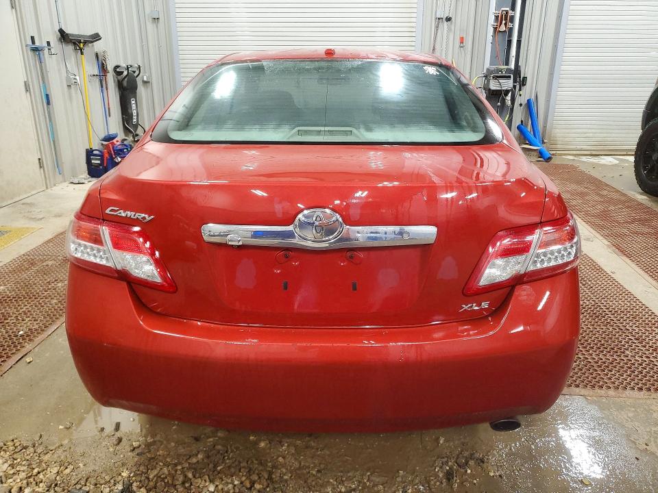 Photo 6 from auction – 2010 TOYOTA CAMRY BASE with VIN 4T4BF3EK1AR076227
