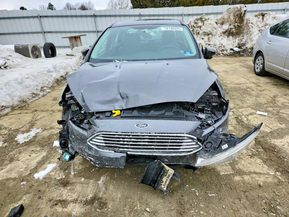 Photo 5 from auction – 2018 FORD FOCUS with VIN 1FADP3J28JL288287