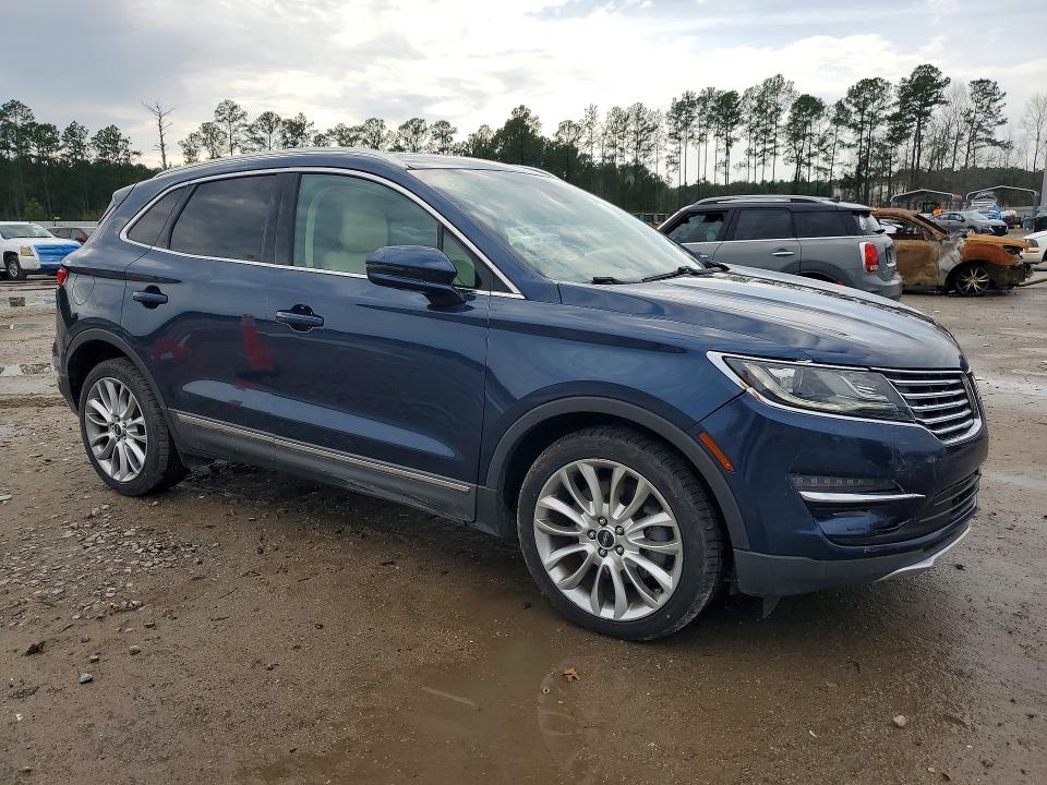 Photo 4 from auction – 2015 LINCOLN MKC with VIN 5LMCJ1A95FUJ42206