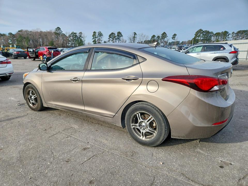 Photo 2 from auction – 2016 HYUNDAI ELANTRA SE with VIN 5NPDH4AEXGH743760