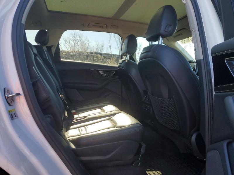 Photo 11 from auction – 2017 AUDI Q7 PREMIUM with VIN WA1LAAF78HD003229