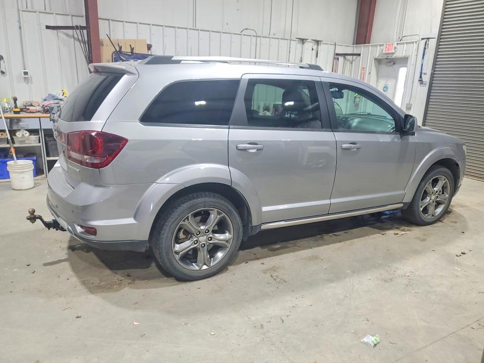 Zdjęcie 3 z aukcji – 2017 DODGE JOURNEY CR z VIN 3C4PDDGG5HT696544