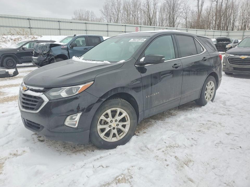 CHEVROLET EQUINOX 2018 with VIN 2GNAXJEV0J6131777 - Photo from auction