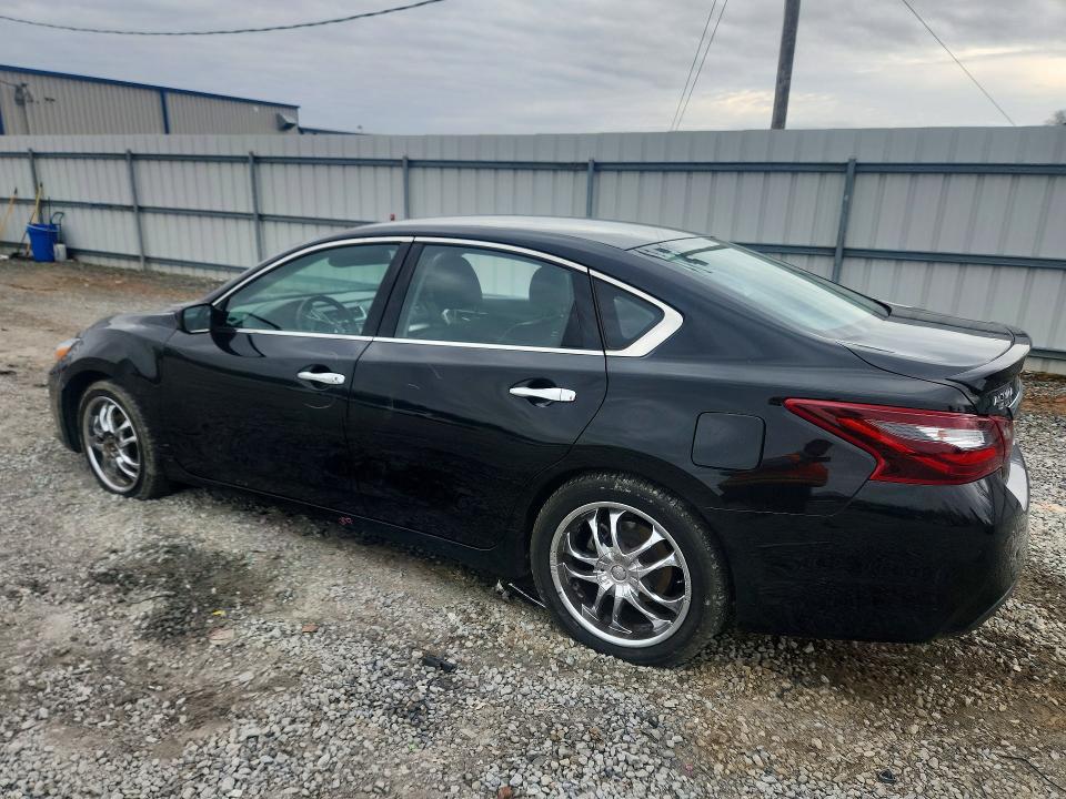 Photo 2 from auction – 2017 NISSAN ALTIMA 2.5 with VIN 1N4AL3AP0HC150229