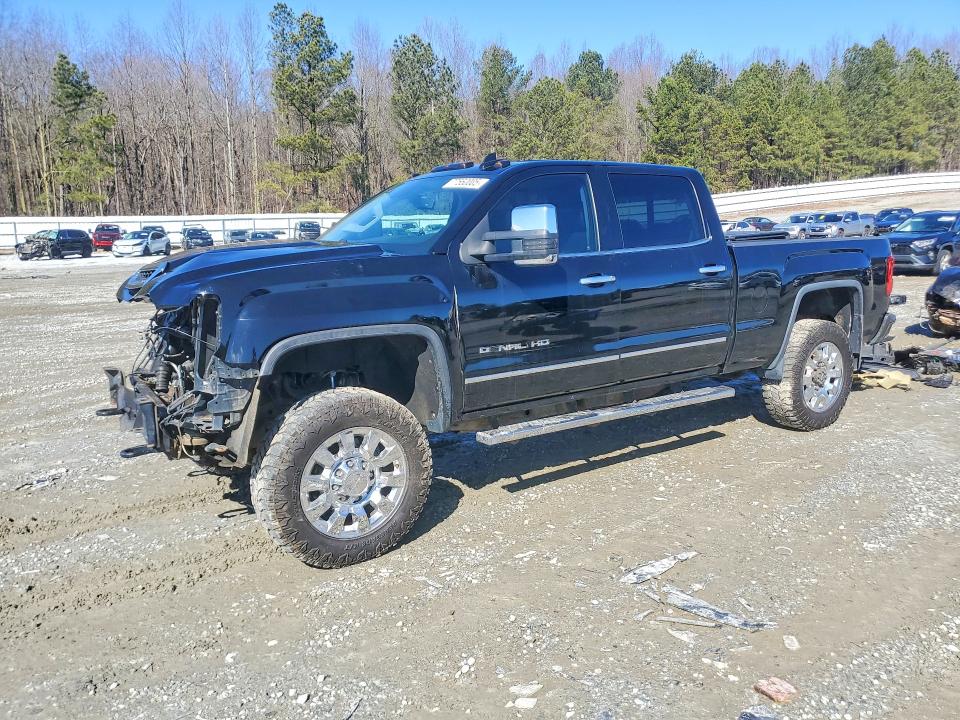 GMC SIERRA K25 2015 with VIN 1GT120E85FF608924 - Photo from auction