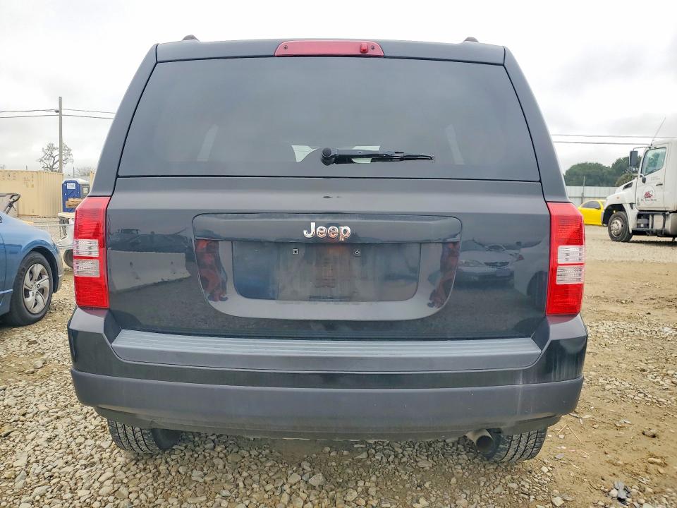 Photo 6 from auction – 2015 JEEP PATRIOT SP with VIN 1C4NJPBB0FD298030