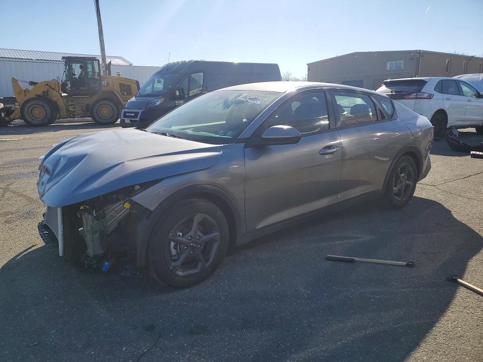 KIA K4 LX 2026 with VIN 3KPFT4DE7TE256260 - Photo from auction