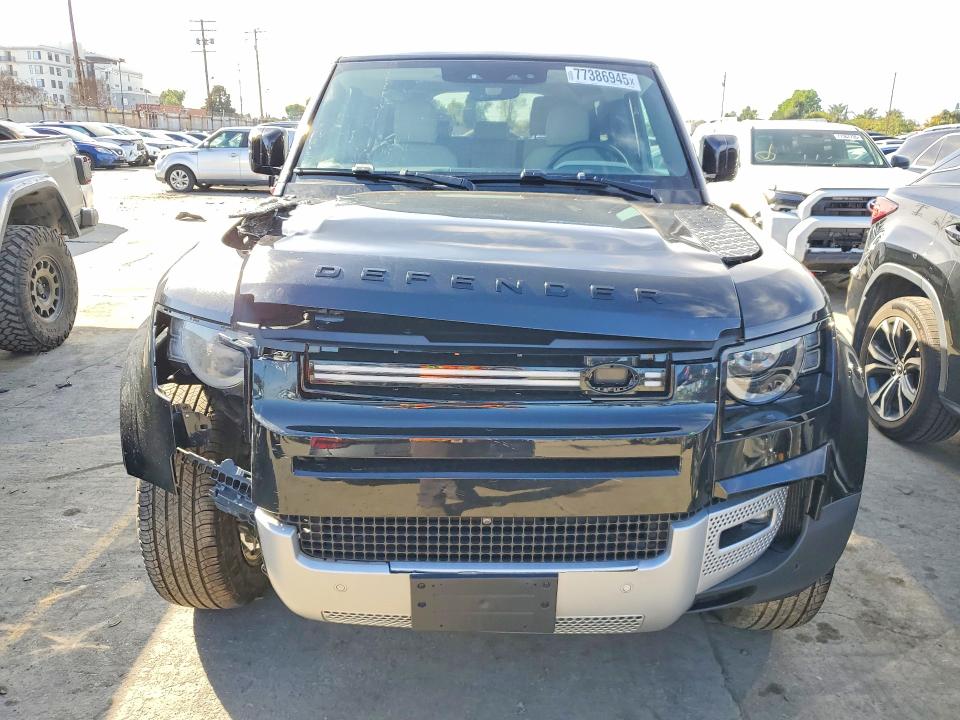 Снимка 5 от търг – 2022 LAND ROVER DEFENDER 9 с VIN SALEJ6RX0N2066882