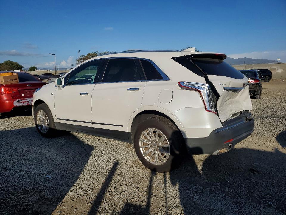 Photo 2 from auction – 2017 CADILLAC XT5 with VIN 1GYKNARS6HZ145484