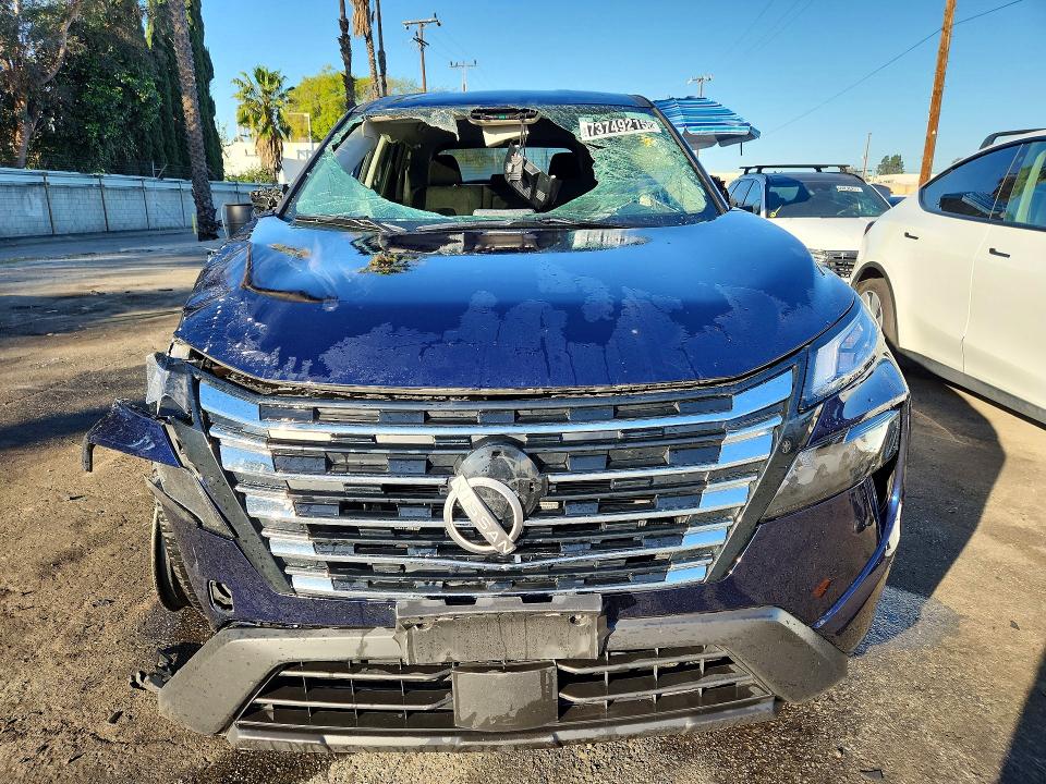 Photo 5 from auction – 2025 NISSAN ROGUE SV with VIN 5N1BT3BA0SC814296