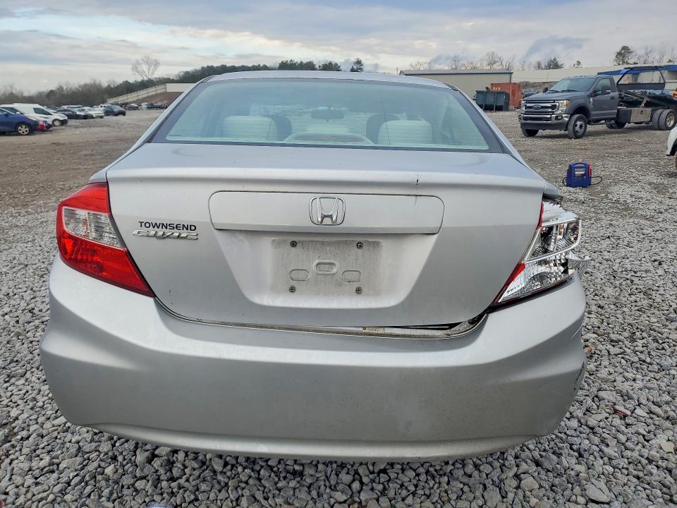 Photo 6 from auction – 2012 HONDA CIVIC with VIN 19XFB2F51CE037539